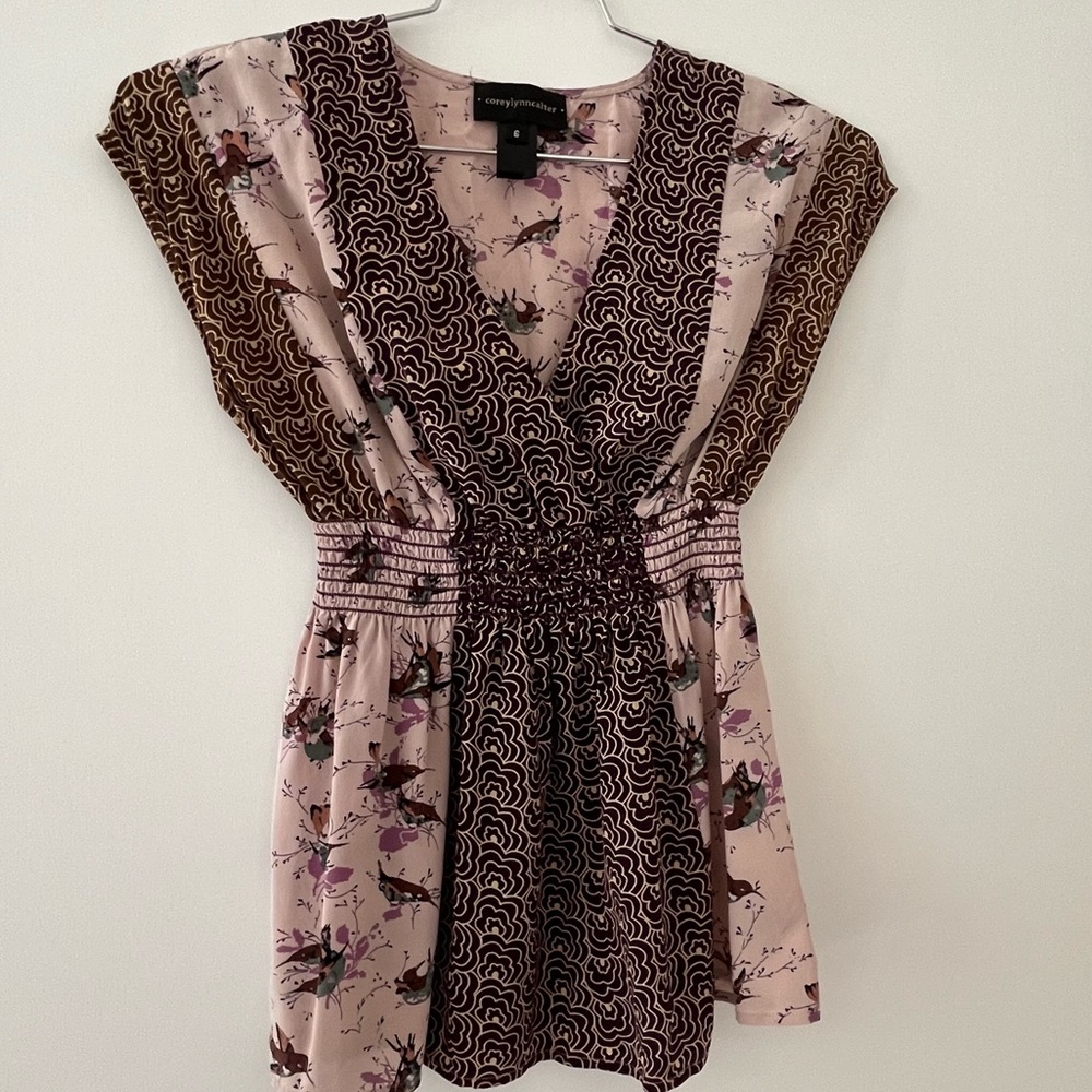 Anthropologie Top Blouse Size 6 Bird Print Y2K Empire Waist Babydoll Mauve Boho